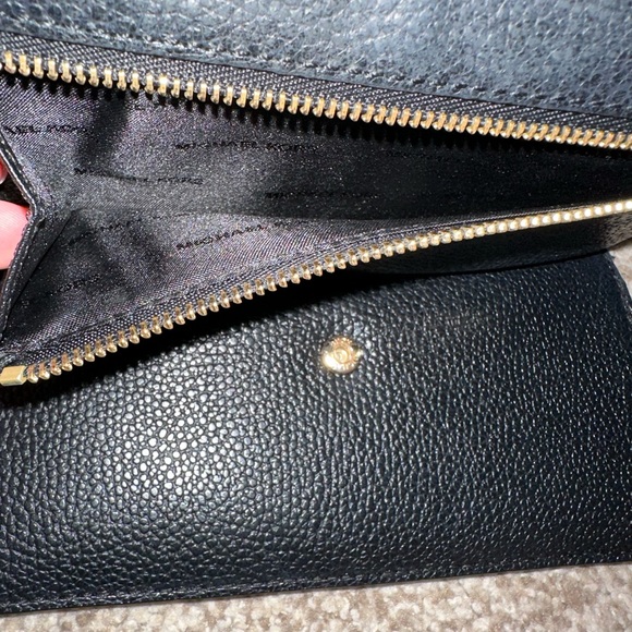 Michael Kors Large Leather Trifold Wallet - Picture 6 of 6